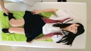 セーラー服姿の美少女JKにエロマッサージから激パコSEX動画